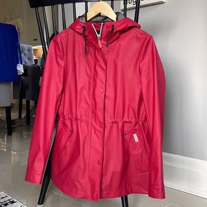Hunter vinyl lightweight rain coat